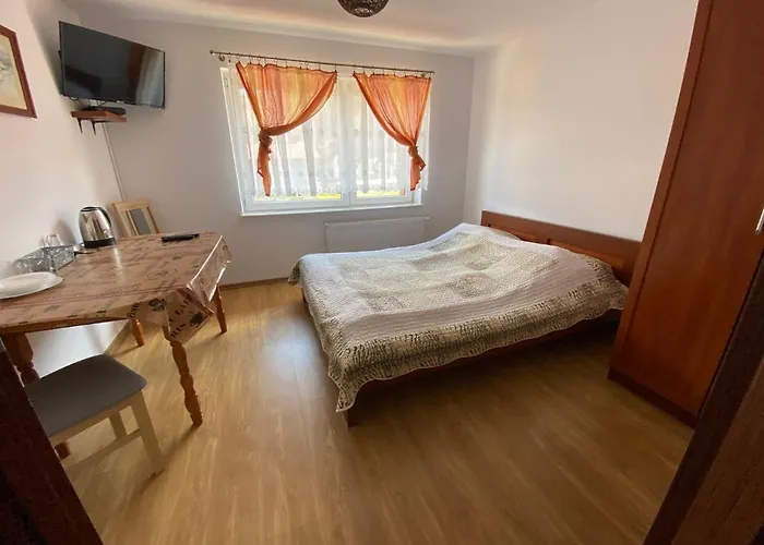 בית הארחה Niutek