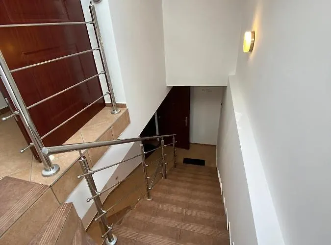 בית הארחה Niutek