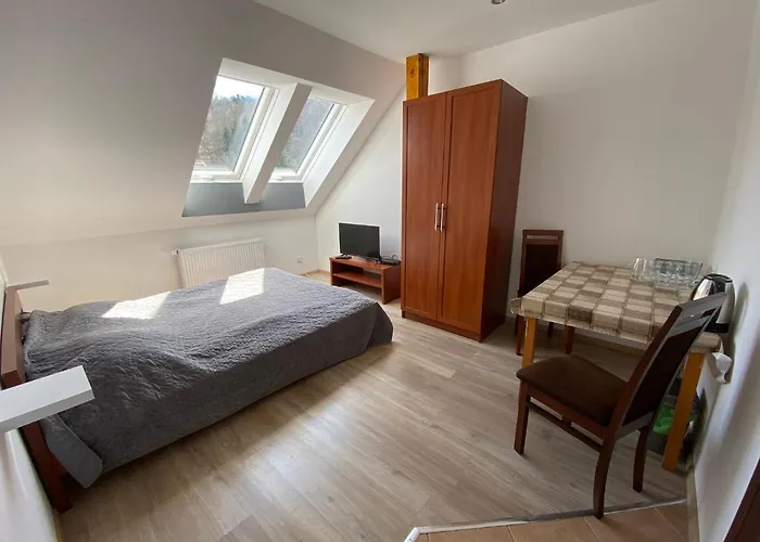 בית הארחה Niutek 3*