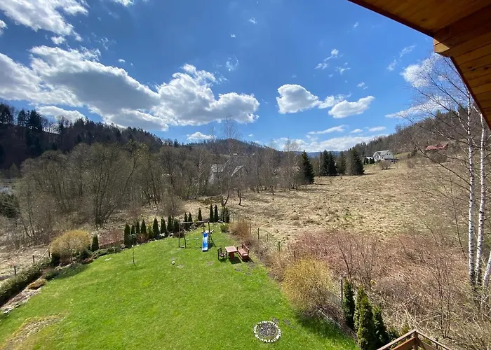 Niutek בית הארחה 3*