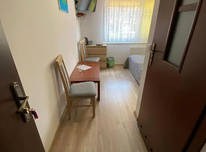 בית הארחה Niutek